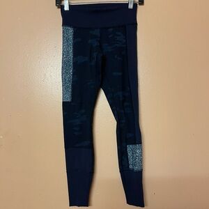 Lululemon Wunder Under Pant Sashiko Special Edition Leggings Size 4 Yoga Blue